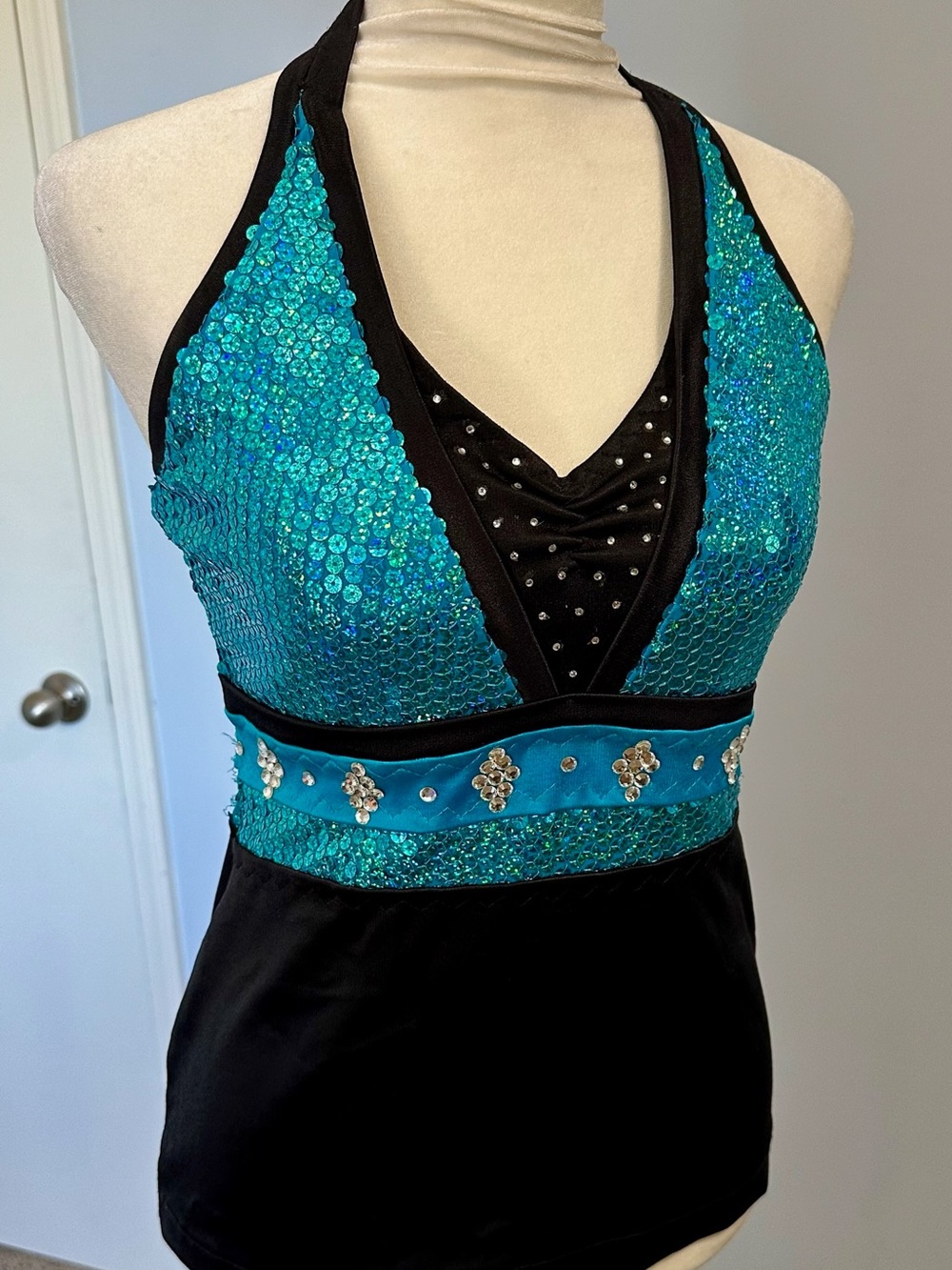 Halter dance top AS